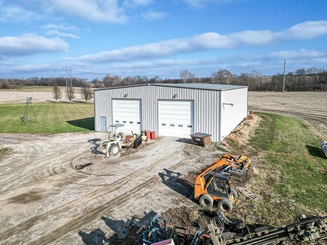 25276 183rd Street, Leavenworth, KS 66048