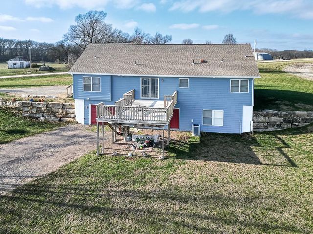 25276 183rd Street, Leavenworth, KS 66048