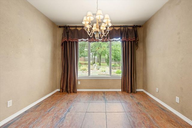 2901 Bracken Court, Edmond, OK 73034