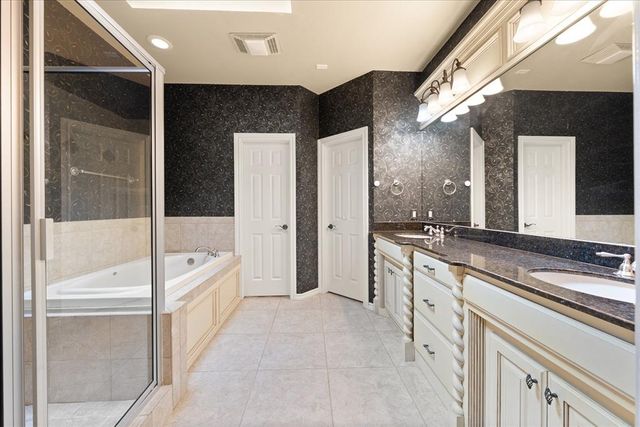 2901 Bracken Court, Edmond, OK 73034