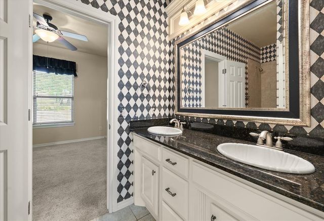 2901 Bracken Court, Edmond, OK 73034