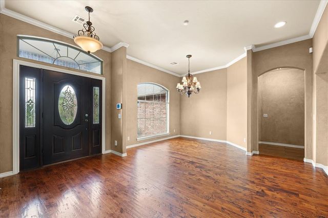 2901 Bracken Court, Edmond, OK 73034