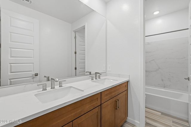 1153 E Kachina Trail, Phoenix, AZ 85042