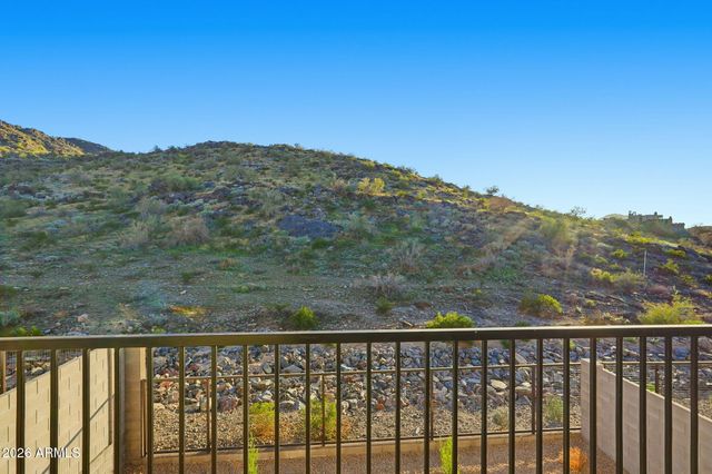 1153 E Kachina Trail, Phoenix, AZ 85042