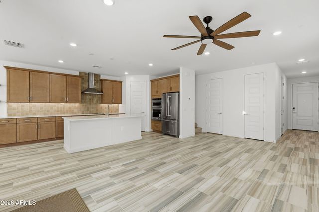 1153 E Kachina Trail, Phoenix, AZ 85042