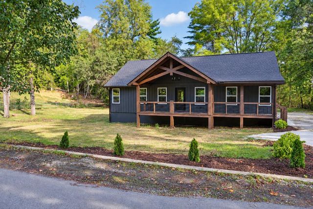 70 Galloway Street, Epworth, GA 30541