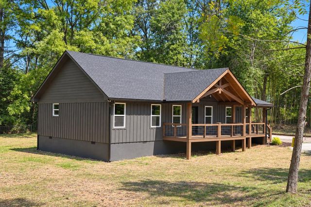 70 Galloway Street, Epworth, GA 30541
