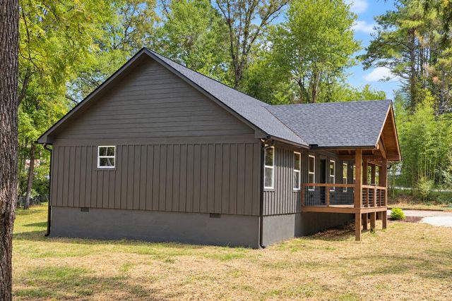 70 Galloway Street, Epworth, GA 30541