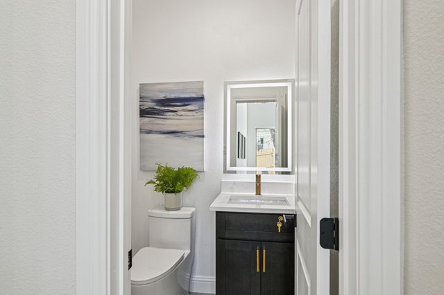 1704 Highland Drive W, Keller, TX 76262