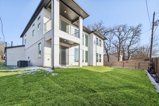 1704 Highland Drive W, Keller, TX 76262