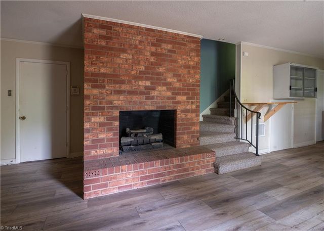 4229 Mashie Drive, Pfafftown, NC 27040
