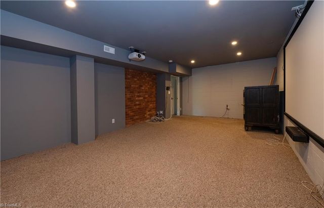4229 Mashie Drive, Pfafftown, NC 27040