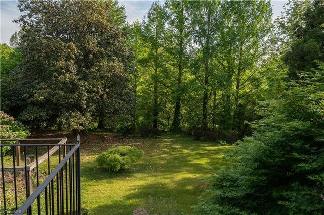 4229 Mashie Drive, Pfafftown, NC 27040