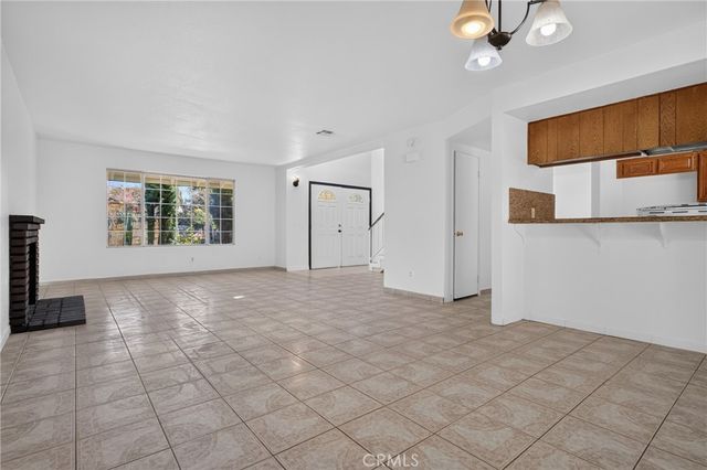 37723 Sandra Lane, Palmdale, CA 93550