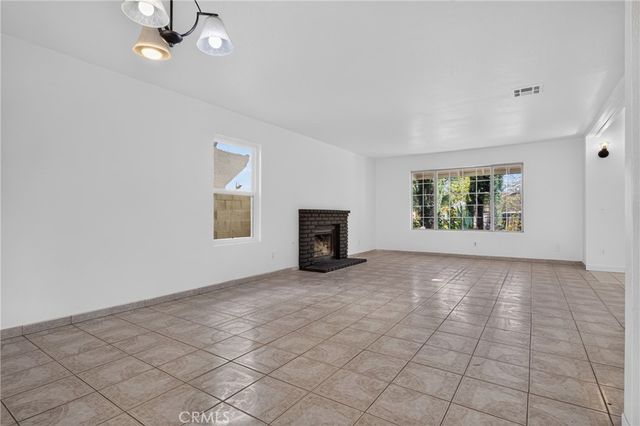 37723 Sandra Lane, Palmdale, CA 93550