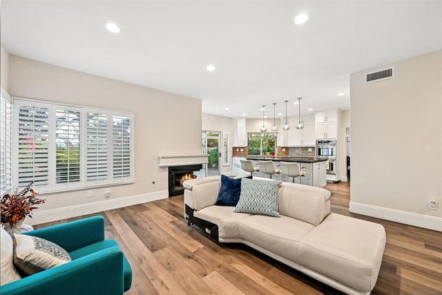4521 Tarantella Lane, San Diego, CA 92130