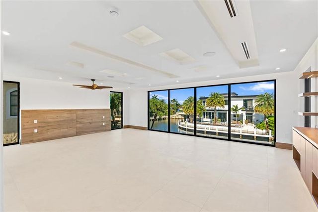 2441 NE 48th Court, Lighthouse Point, FL 33064