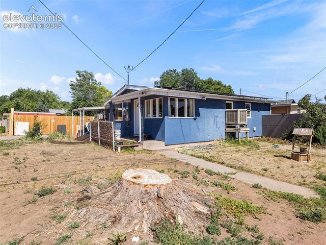 1611 Locust Street, Canon City, CO 81212