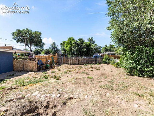 1611 Locust Street, Canon City, CO 81212