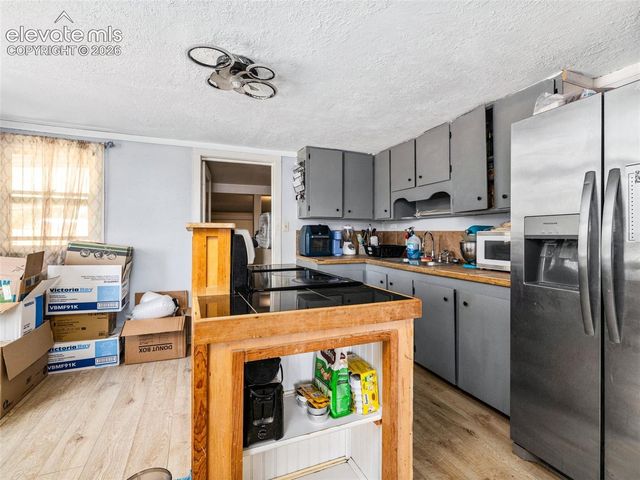 1611 Locust Street, Canon City, CO 81212