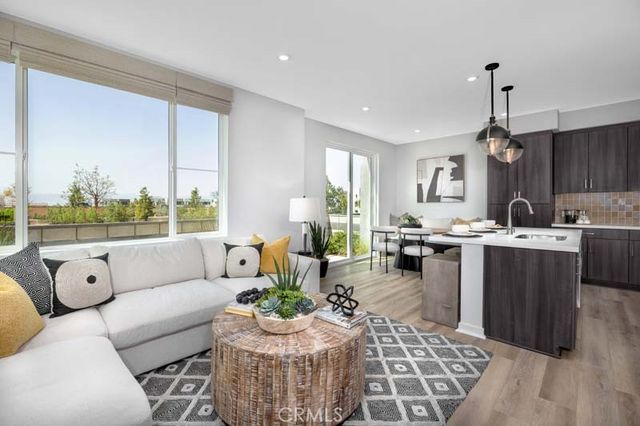 3660 W S. Eichler Paseo 1, Ontario, CA 91761