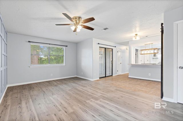 500 Grant Street C210, Daphne, AL 36526