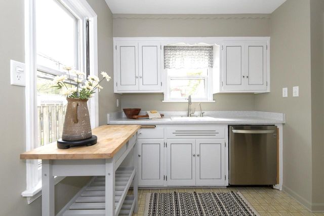 3705 S Herman STREET, Milwaukee, WI 53207