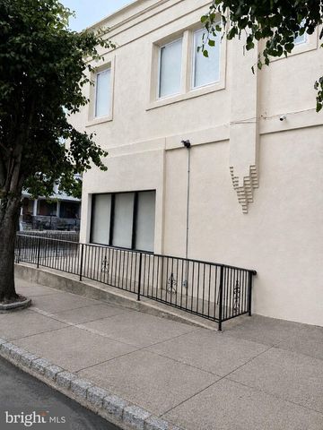 4801 N 10TH ST, Philadelphia, PA 19141
