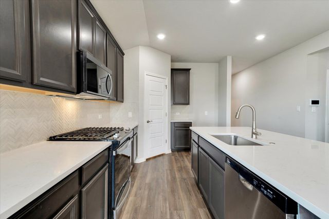 2945 Mill Run BND, Round Rock, TX 78665