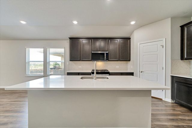 2945 Mill Run BND, Round Rock, TX 78665