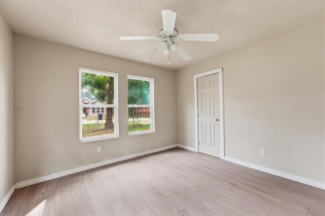 9318 Bertwood Street, Houston, TX 77016