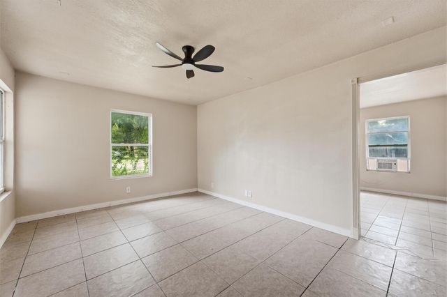 9318 Bertwood Street, Houston, TX 77016