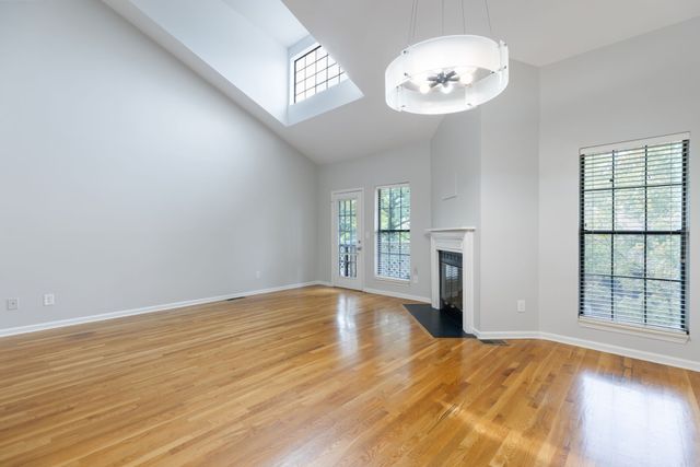 243 Glenstone Cir, Brentwood, TN 37027