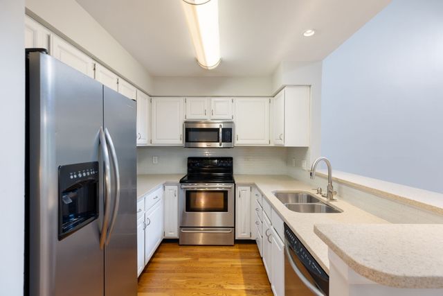 243 Glenstone Cir, Brentwood, TN 37027
