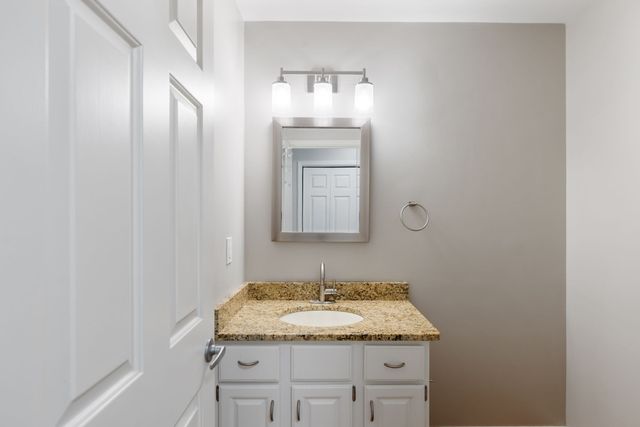 243 Glenstone Cir, Brentwood, TN 37027