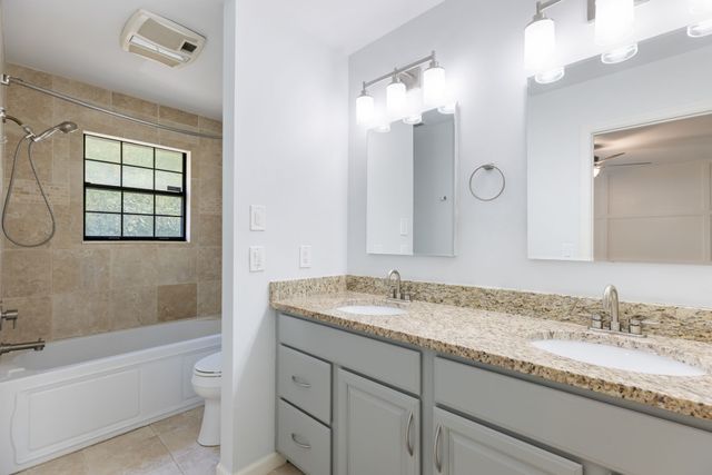 243 Glenstone Cir, Brentwood, TN 37027