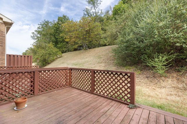 243 Glenstone Cir, Brentwood, TN 37027