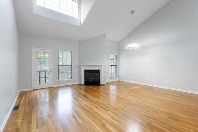 243 Glenstone Cir, Brentwood, TN 37027