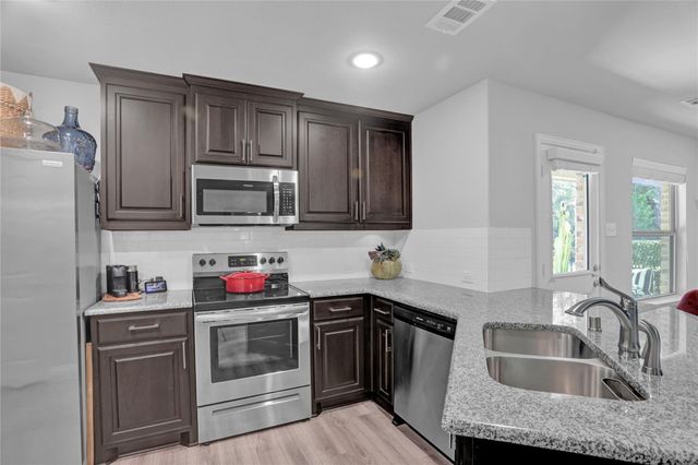 6808 Topaz Drive, Greenville, TX 75402