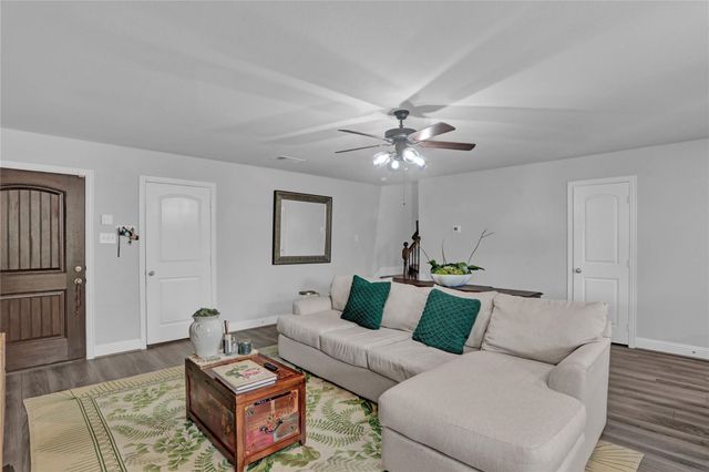 6808 Topaz Drive, Greenville, TX 75402