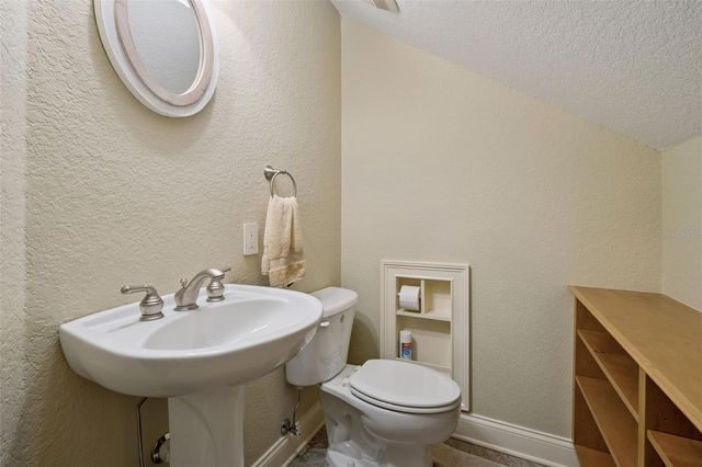 605 OLD MOUNT DORA ROAD, Eustis, FL 32726