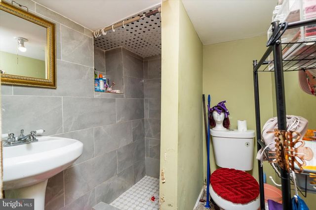 57 GARFIELD AVE, Trenton, NJ 08609