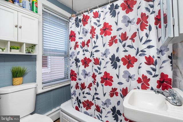 57 GARFIELD AVE, Trenton, NJ 08609