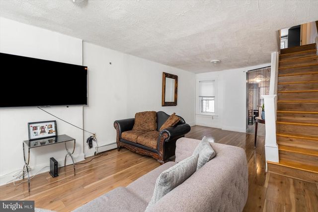 57 GARFIELD AVE, Trenton, NJ 08609