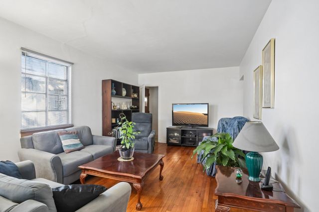 261 GARFIELD AVE, Jc, Greenville, NJ 07305
