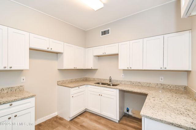 10560 CITRUS Lane, Jacksonville, FL 32218