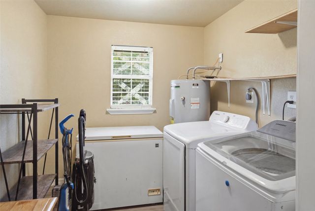 13017 E Fm 273, Telephone, TX 75488