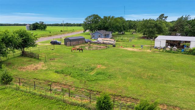 13017 E Fm 273, Telephone, TX 75488