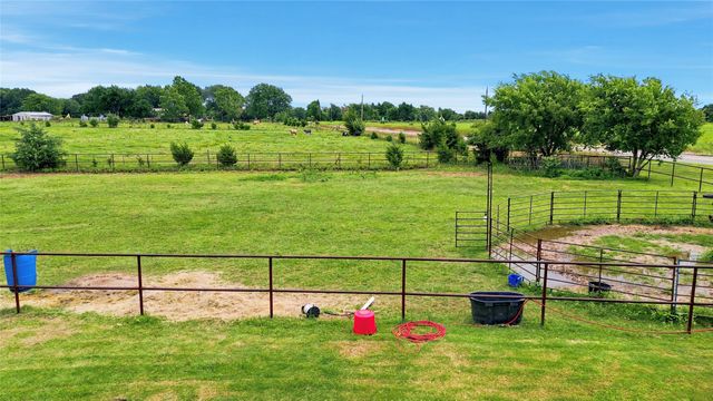 13017 E Fm 273, Telephone, TX 75488