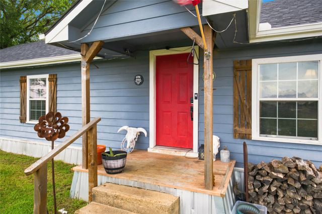13017 E Fm 273, Telephone, TX 75488